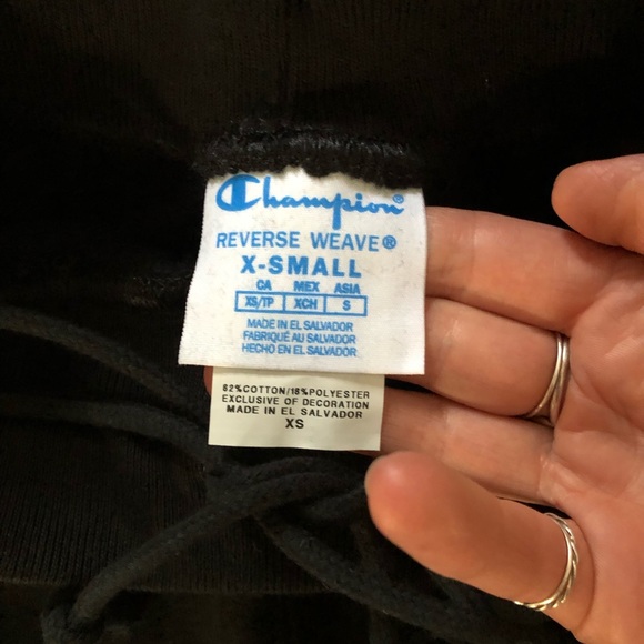 CHAMPION- Men’s C19 Logo Joggers - Picture 5 of 6